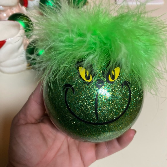 Grinch Face Glitter Ornaments With Hair & Without Dr. Seuss You’re A Mean One - Picture 2 of 3